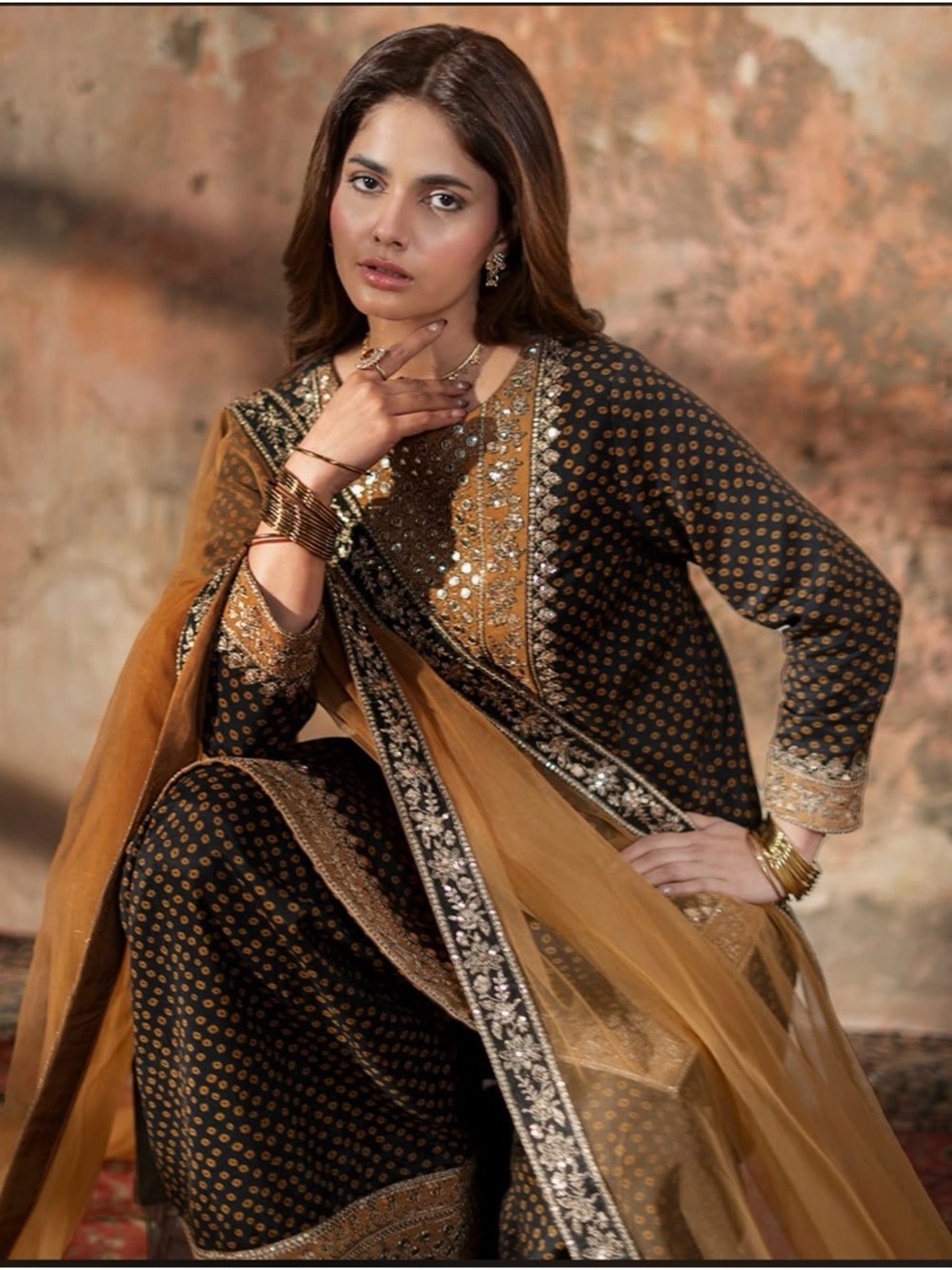 Black & Gold Straight Leg Women's Dress with Sheer Gold Dupatta